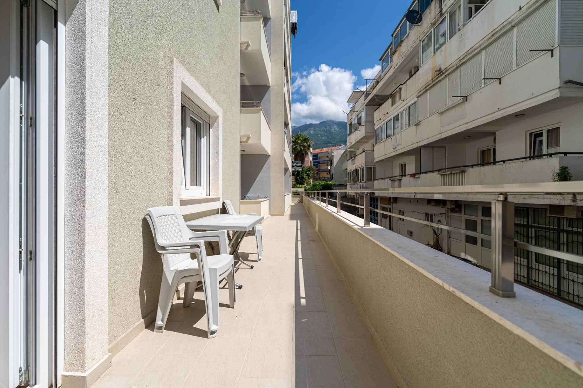Marea Apartments Budva Room photo