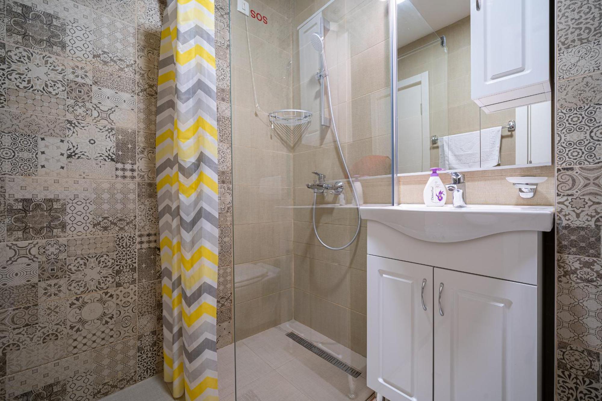 Marea Apartments Budva Room photo